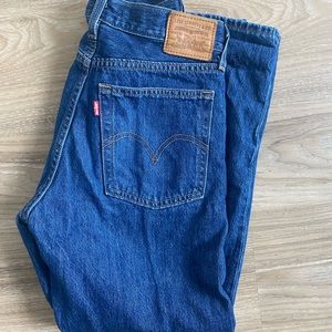 Levi Blue Jeans